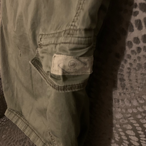 Union Bay Mens Cargo Shorts, Size 40 W, Great Condition - Picture 8 of 12